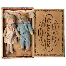 Maileg Maileg Mum & Dad Mouse - Cigar Box - Blue Plaid & Dots