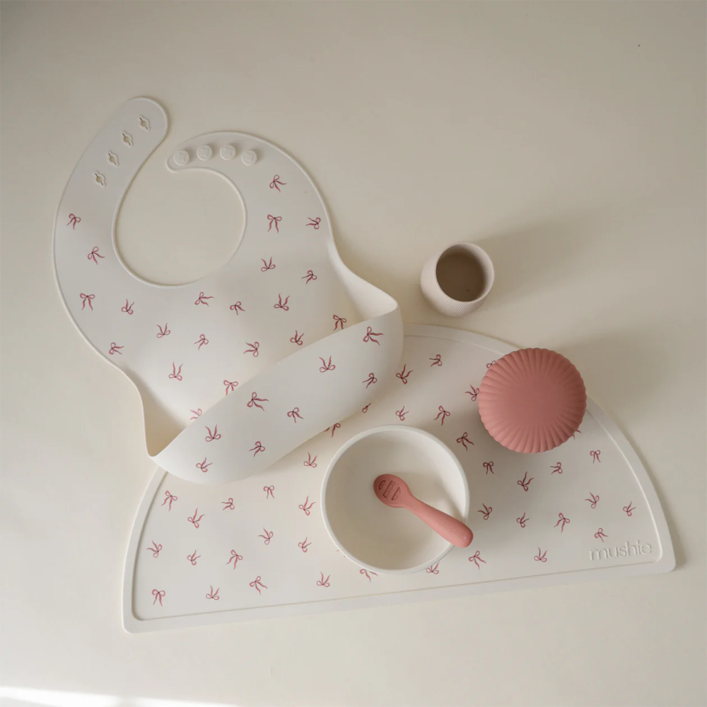 Mushie Silicone Baby Bib - Bows
