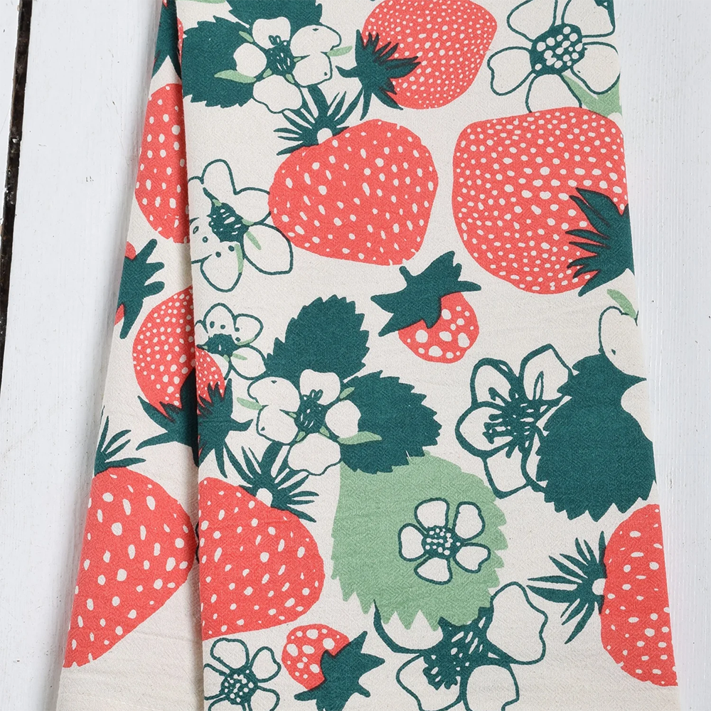 Hearth & Harrow Oversized Cotton Tea Towel - Strawberry
