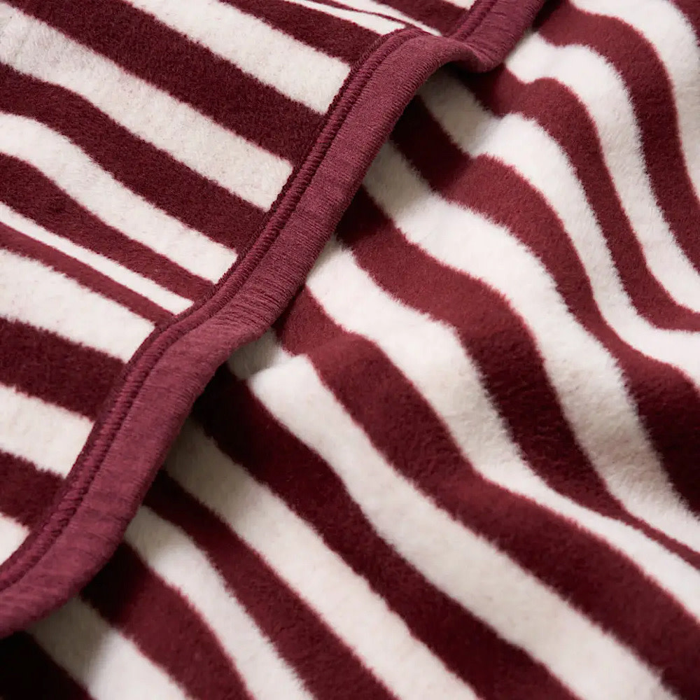 ChappyWrap - Midi Blanket - Sideline Stripe Maroon