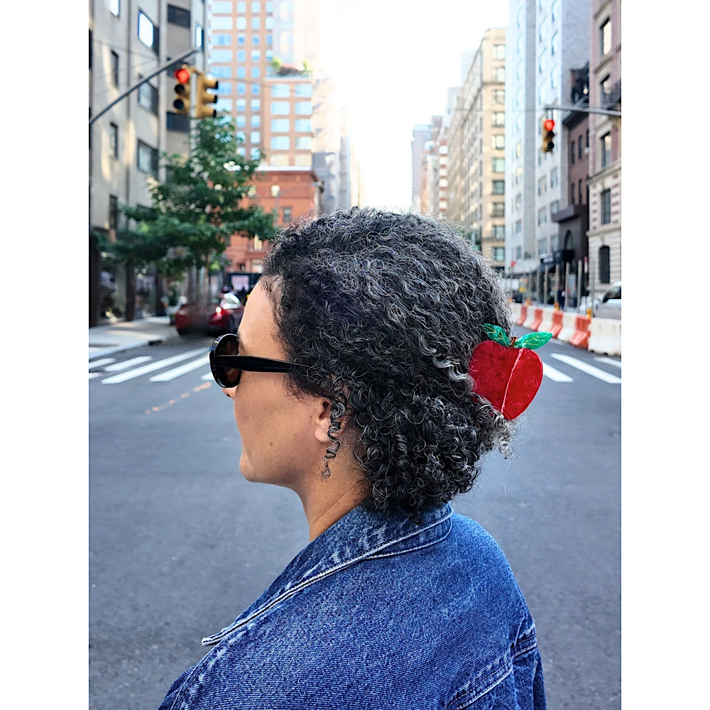 Big Apple Claw Hair Clip