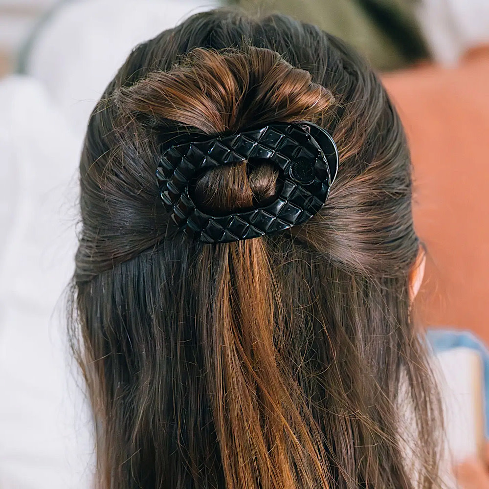 Teleties Flat Round Clip - Small - Jet Black Quilted