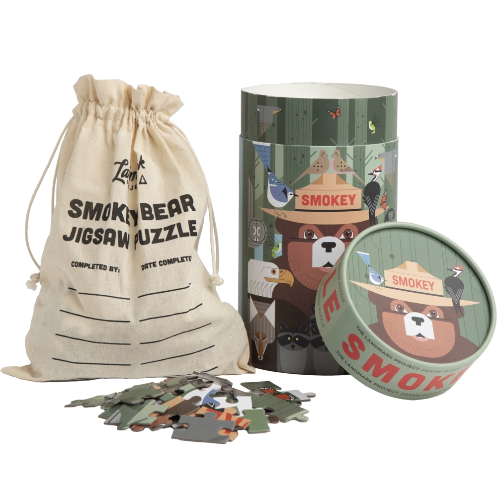 The Landmark Project 200 Piece Jigsaw Puzzle - Smokey Bear