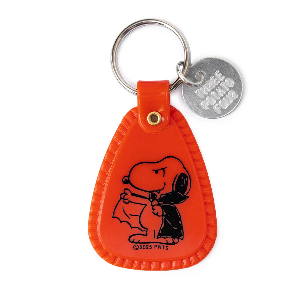 Three Potato Four Three Potato Saddle Keychain - Snoopy Dracula