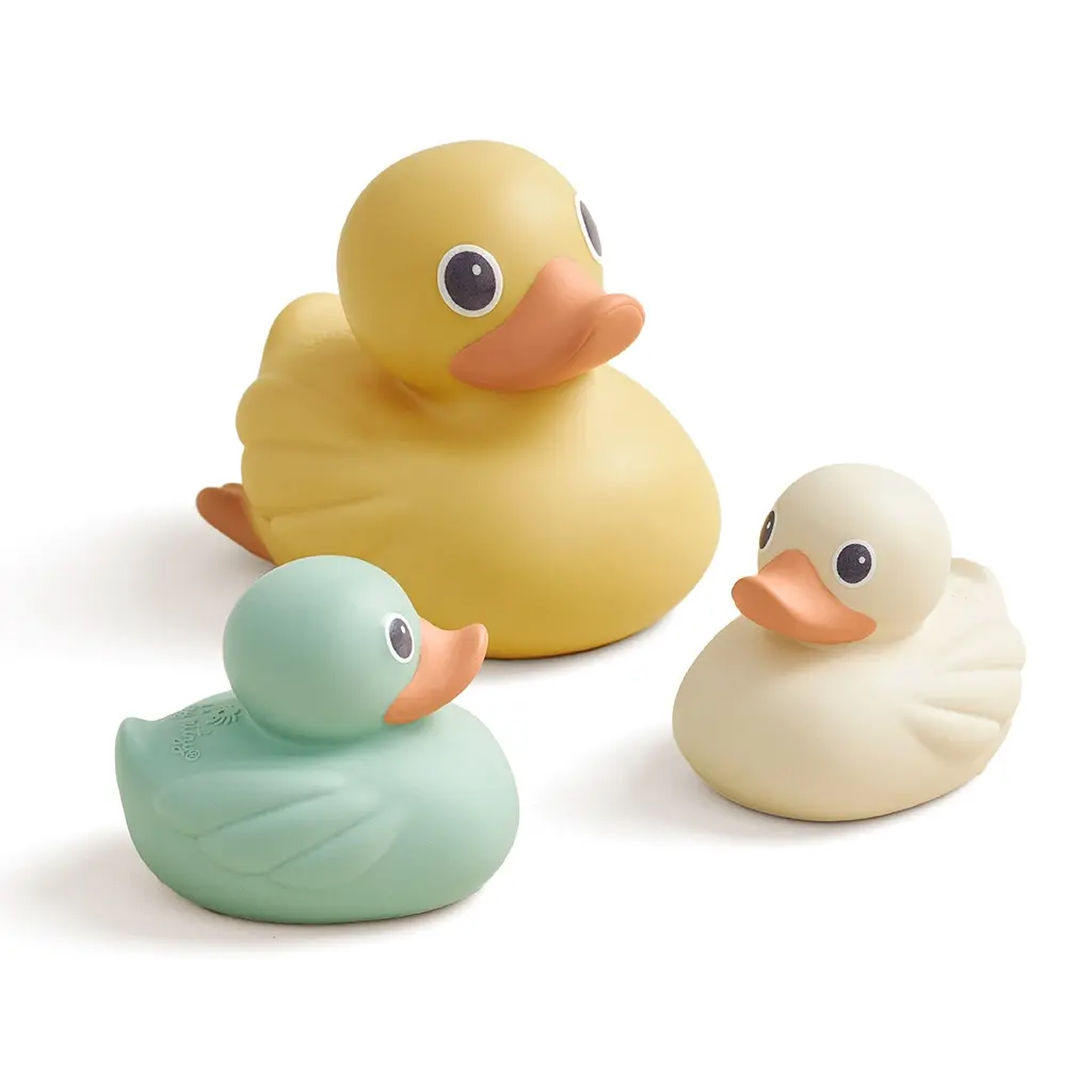 Itzy Ritzy Itzy Ritzy Duck Family Bath Toy