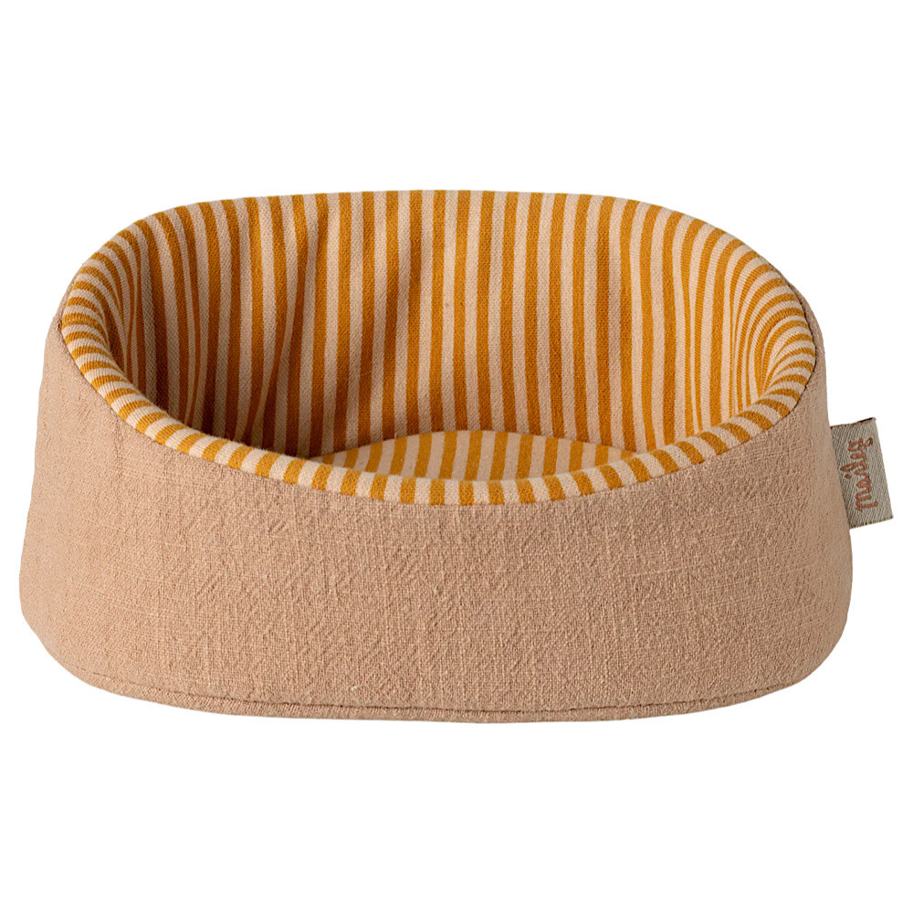 Maileg Pet Basket - Powder