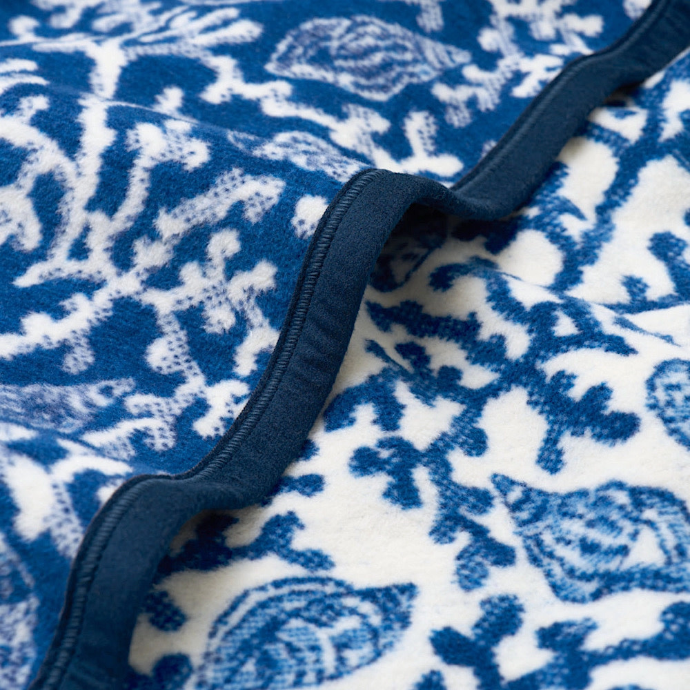 ChappyWrap Original Blanket - Coral & Shell
