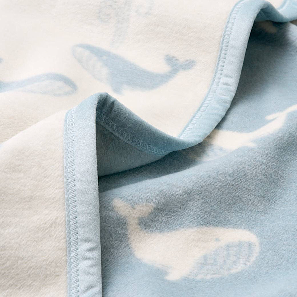 ChappyWrap Mini Blanket - Big Blue Whale