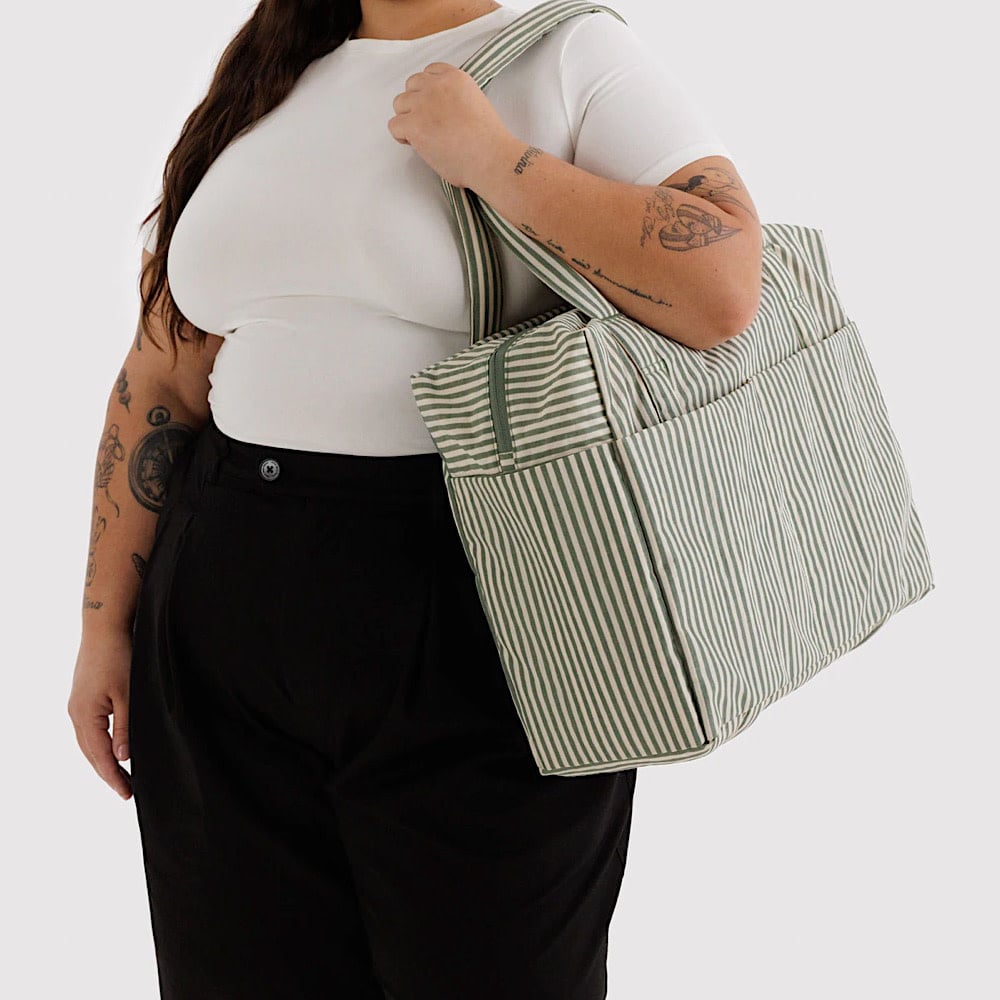 Baggu Cloud Carry On - Sage Stripe
