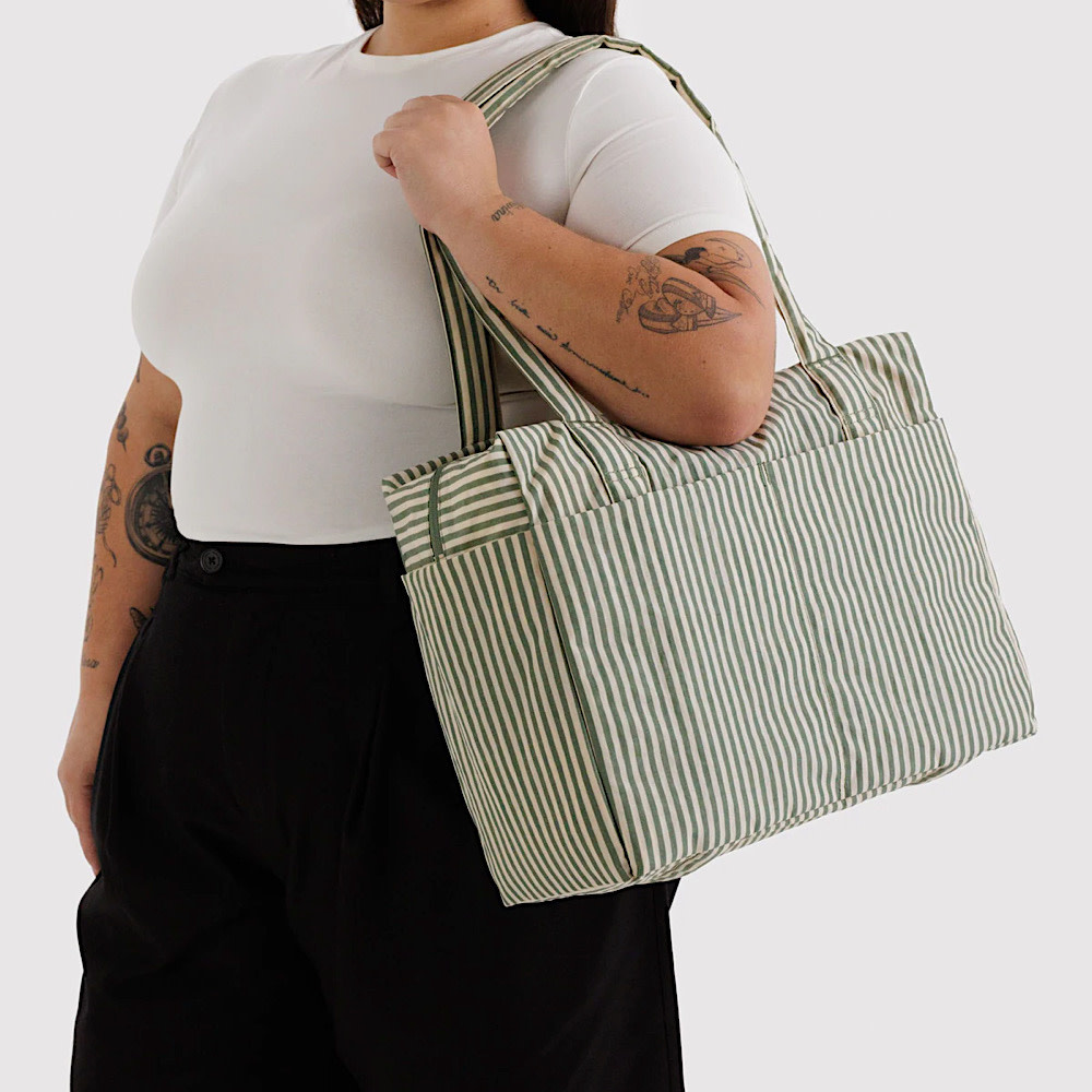 Baggu Small Cloud Carry On - Sage Stripe