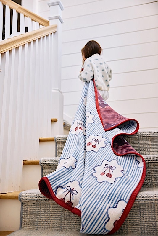 ChappyWrap Midi Blanket - Cherry On Top