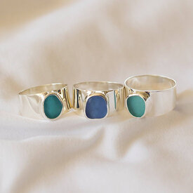 The Salty Gem The Salty Gem Blue Bold Sea Glass Band Ring - 7