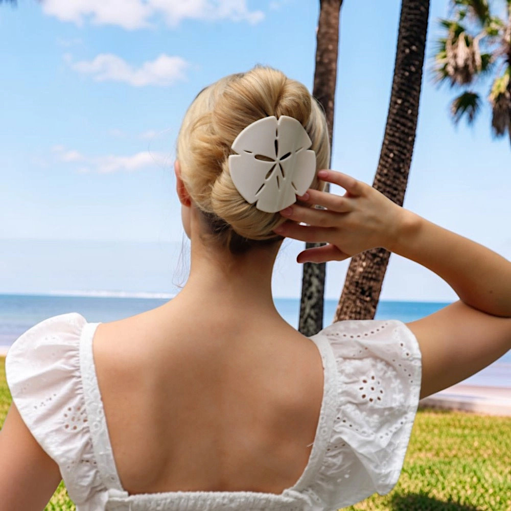 Teleties Flat Round Clip - Large - Sand Dollar