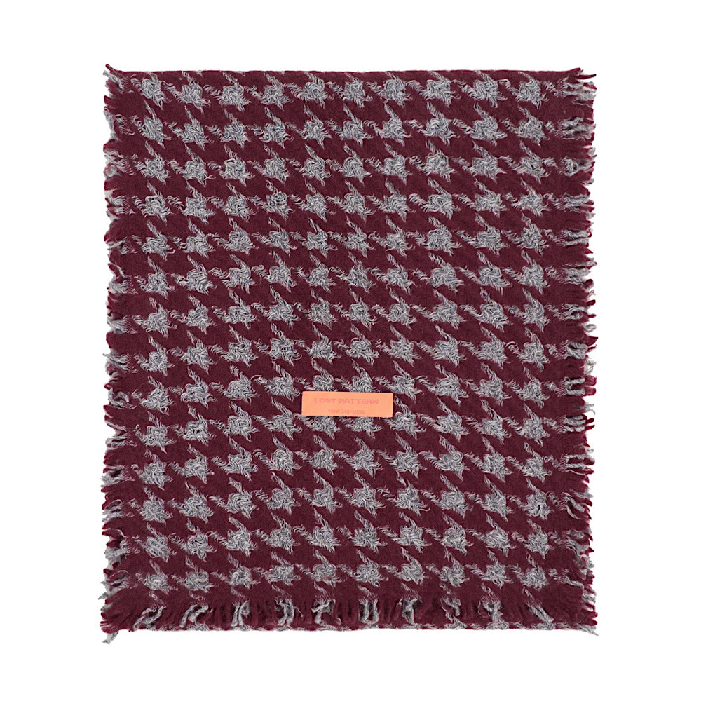 Lost Pattern Houndstooth Cashmere Scarf - Red & Blue