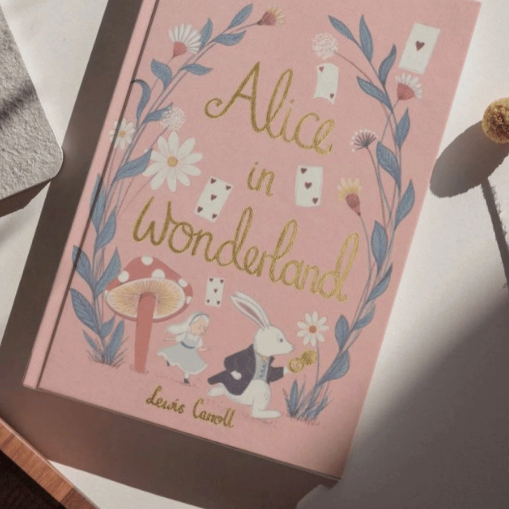 Alice in Wonderland - Sprayed Edges Collectors Edition Hardcover Book