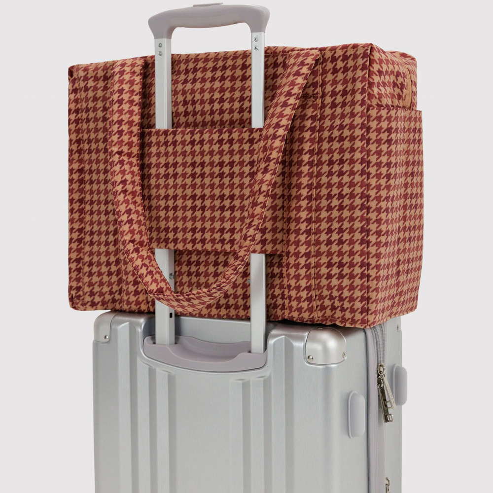 Baggu Small Cloud Carry On - Tan Houndstooth