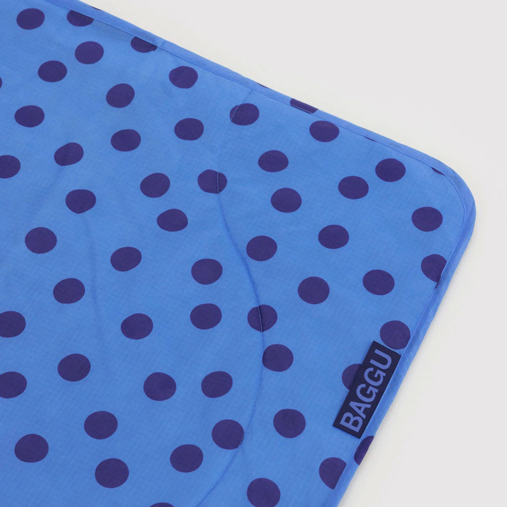 Baggu Puffy Picnic Blanket - Blue Polka Dot