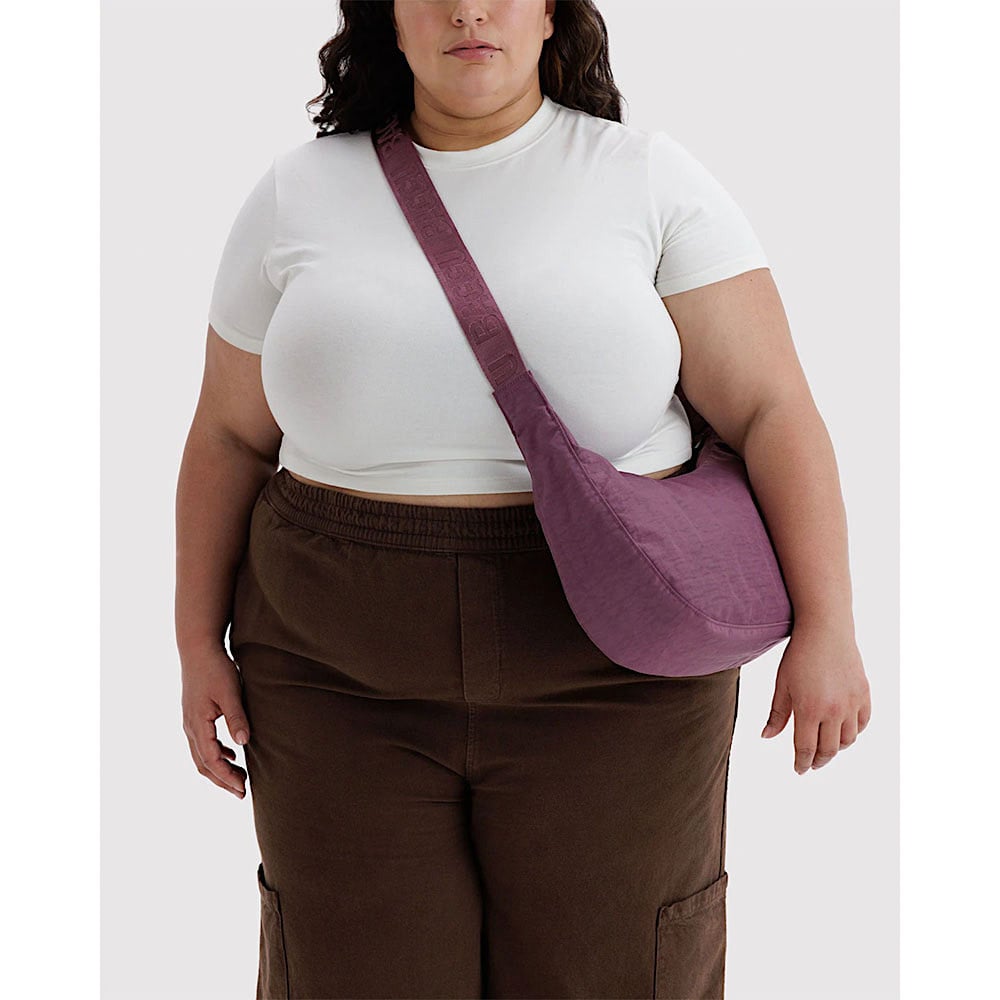 Baggu Medium Nylon Crescent Bag - Wild Plum