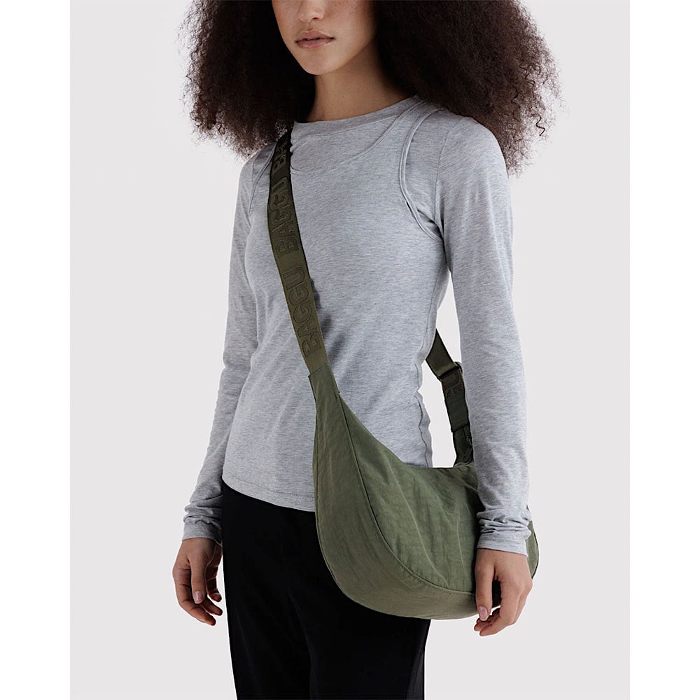 Baggu Medium Nylon Crescent Bag - Caper