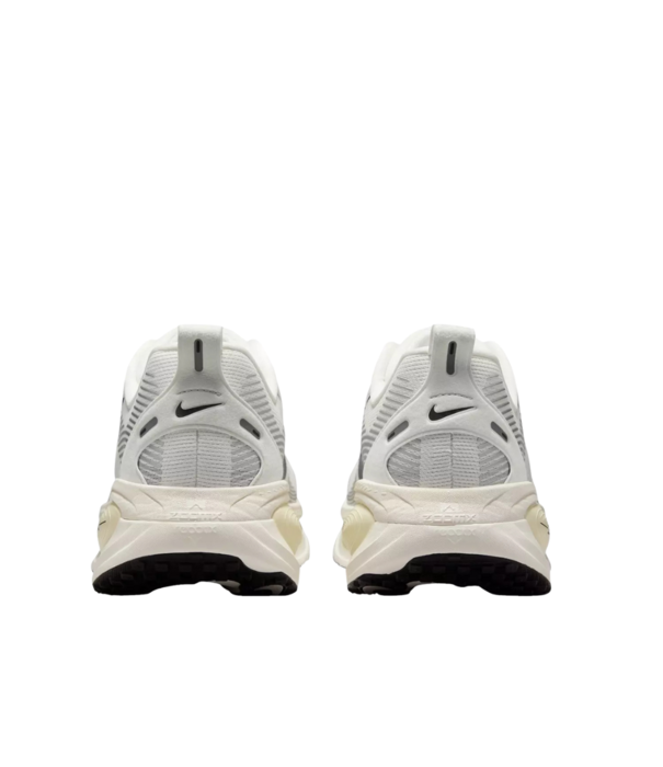 Nike M Vomero 18