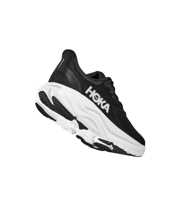 HOKA W Arahi 8