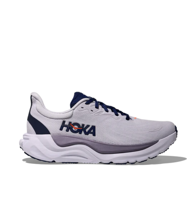 HOKA W Arahi 8