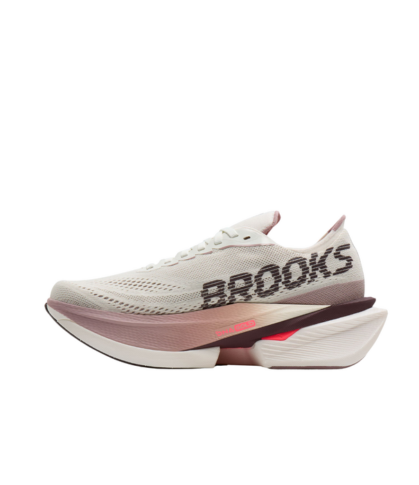 Brooks W Hyperion Max 4