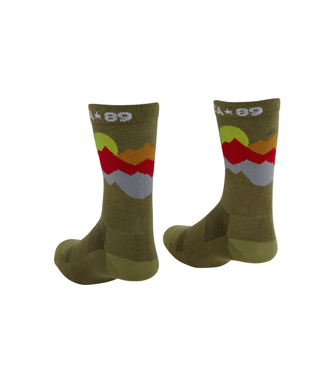 CA89 Bike Socks with Mountain Design