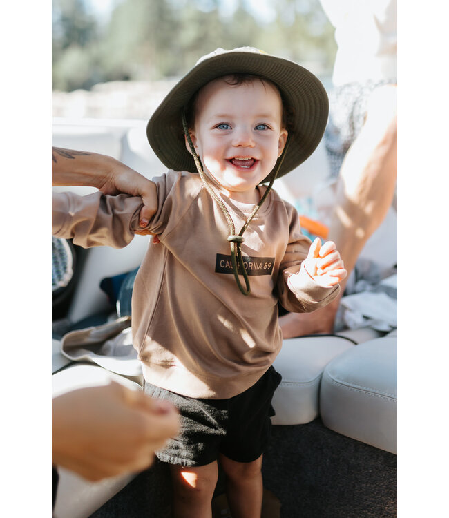 California 89 Toddler Portland Pullover w/ California 89 Box