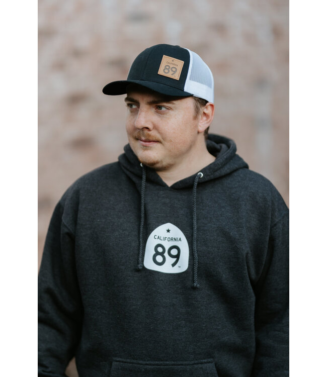 California 89 California 89 Trucker with Snapback, Black and White
