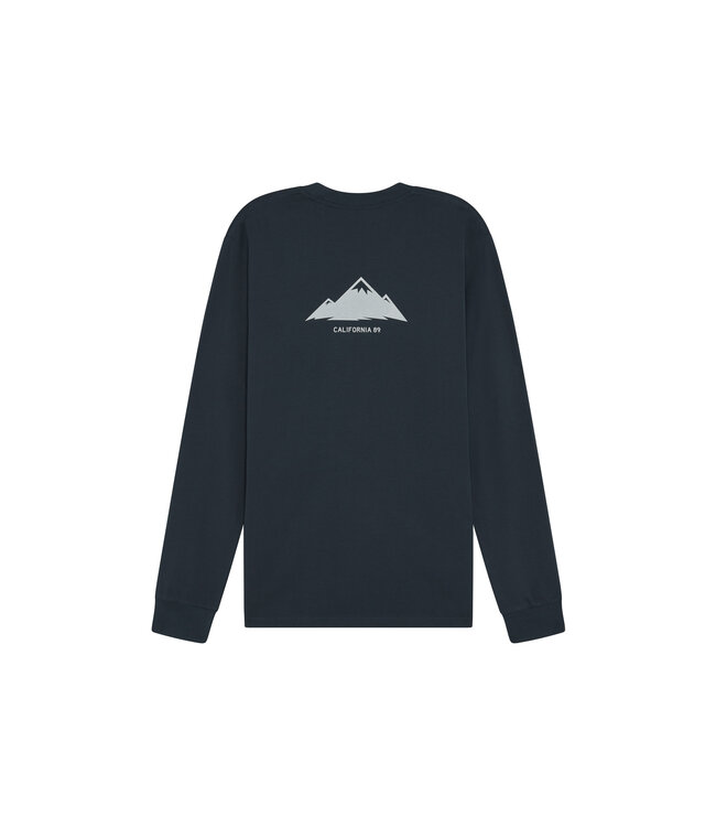 California 89 Men's Long Sleeve Mountains Are Calling T-Shirt