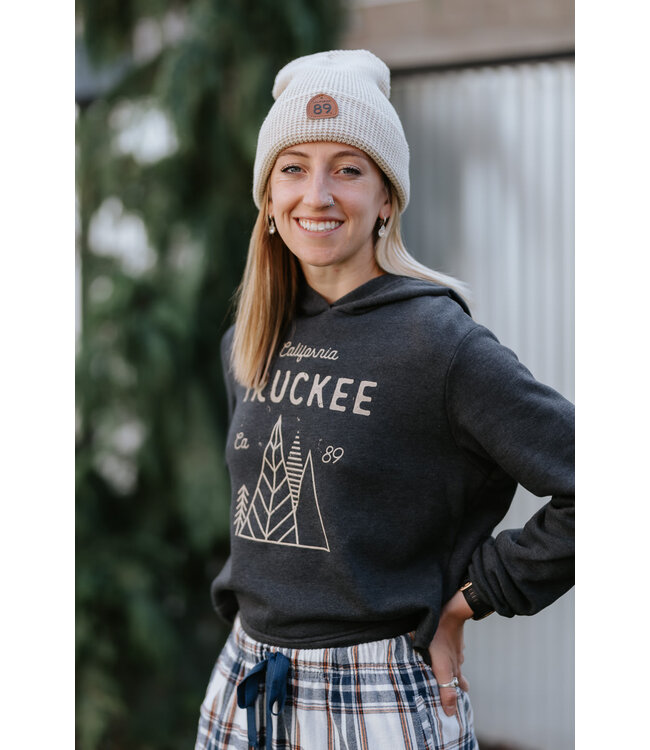 California 89 Women's Lightweight Truckee Hoodie