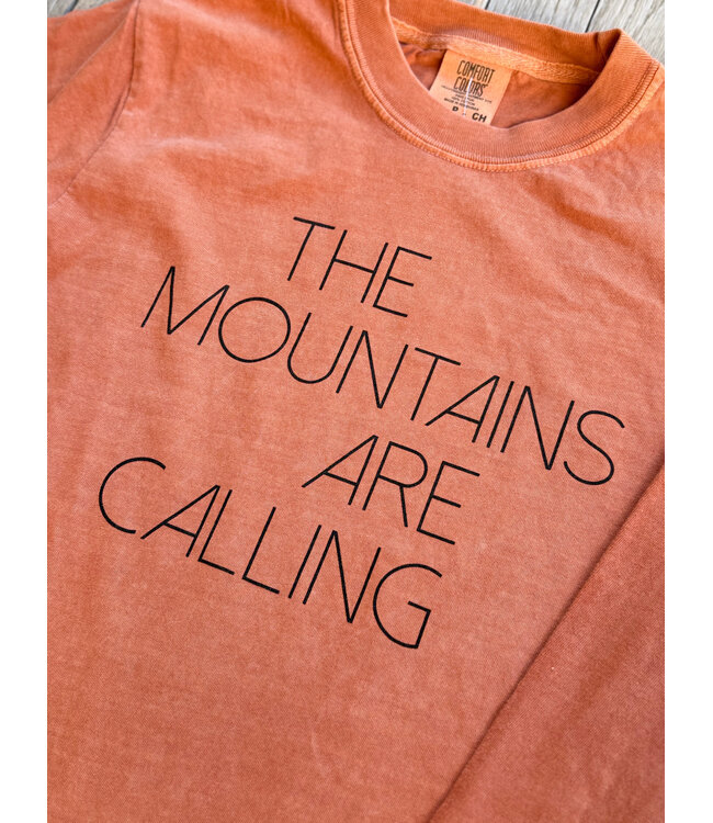 California 89 Unisex Long Sleeve Mountains Are Calling
