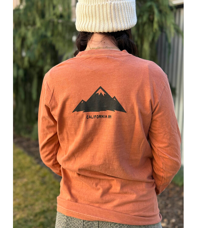California 89 Unisex Long Sleeve Mountains Are Calling