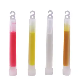 Coghlan's Coghlan's Lightsticks 4 Pack, Assorted Colours