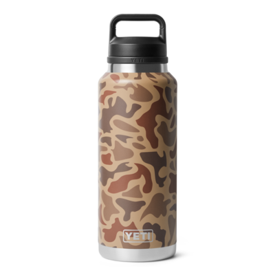 Yeti Rambler 46 oz / 1.36L Bottle with Chug Cap Wetlands Camo