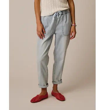 Carve Designs Carve Designs Zoe Lightweight Denim Pant Women's