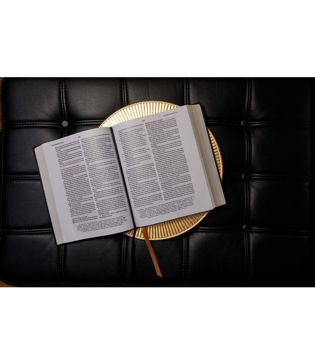 NKJV Large Print, Wide Margin Reference Bible