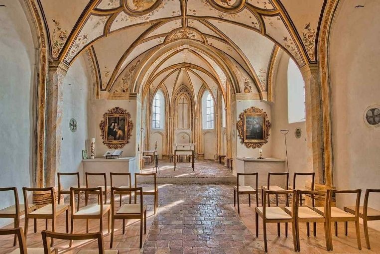 Why I Still Go To Church