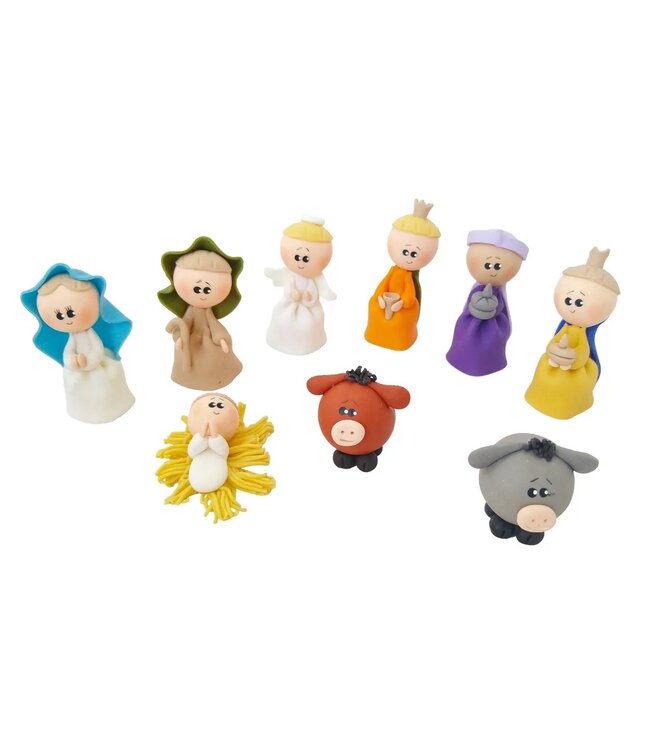French Dough Nativity Set in A Basket - Nine Piece