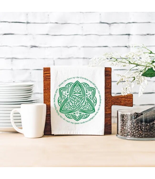 Trinity Knot Celtic Kitchen Towel – Irish Blessing Tea Towel (Green)