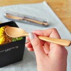 Showa Showa - Wood Cutlery Set - Life is Beautiful