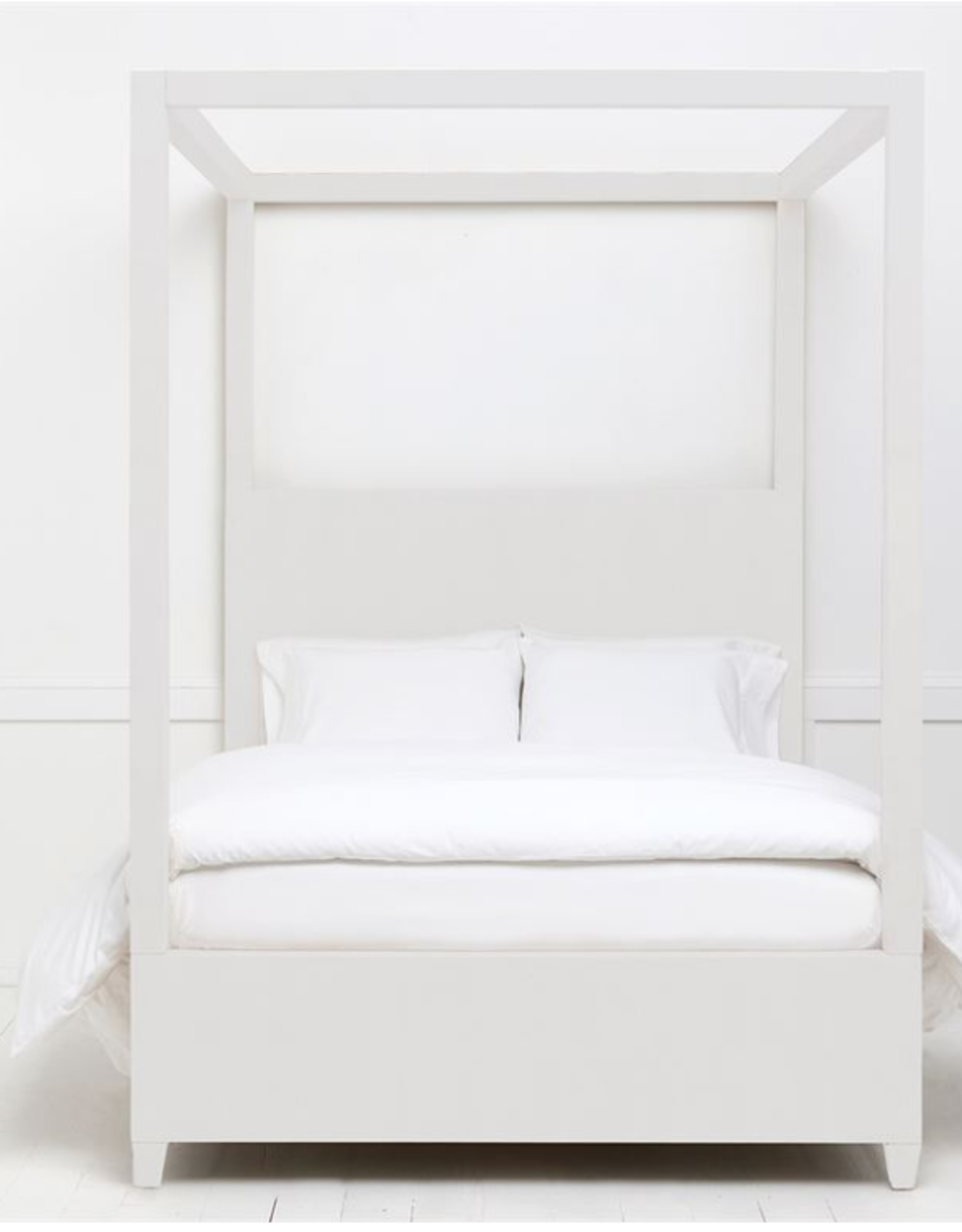 Sorin Canopy Bed- Queen Size - Tiffany Farha Design - Sorin Canopy Bed- Queen Size - Tiffany Farha Design