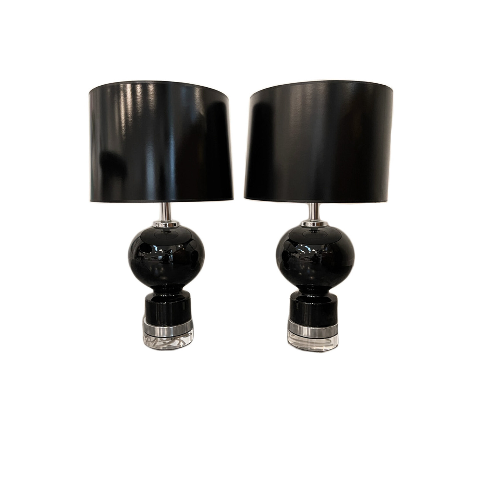 Mid-Century Modern Black Ceramic Lamps with Chrome and Lucite Bases, a Pair