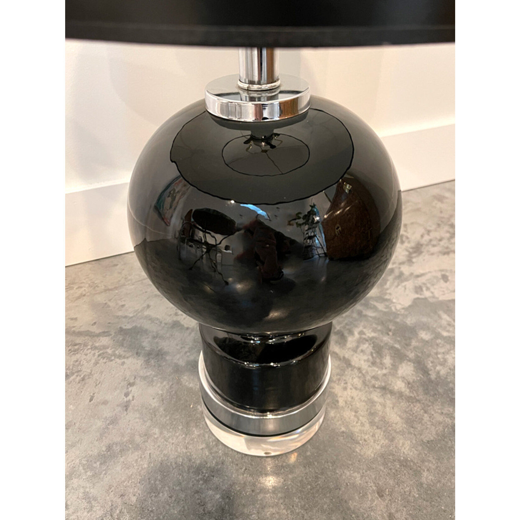 Mid-Century Modern Black Ceramic Lamps with Chrome and Lucite Bases, a Pair