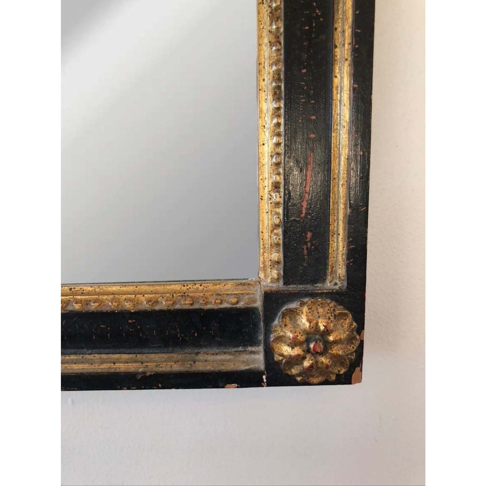 Neoclassical Italian Wood and Gilt Mirror