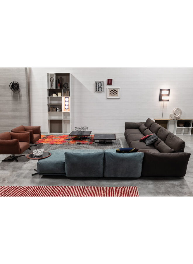 CIERRE 1972 CLIFT SOFA