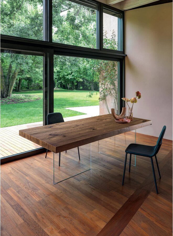 LAGO AIR DINING TABLE