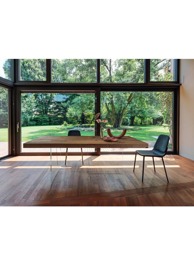 LAGO AIR DINING TABLE