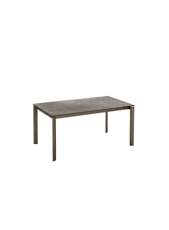 EMINENCE EVO FAST EXTENDABLE DINING TABLE
